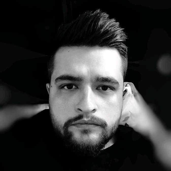 Emre Çolak